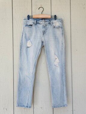 Gap Girlfriend Distressed Light Wash Jeans Sz 28